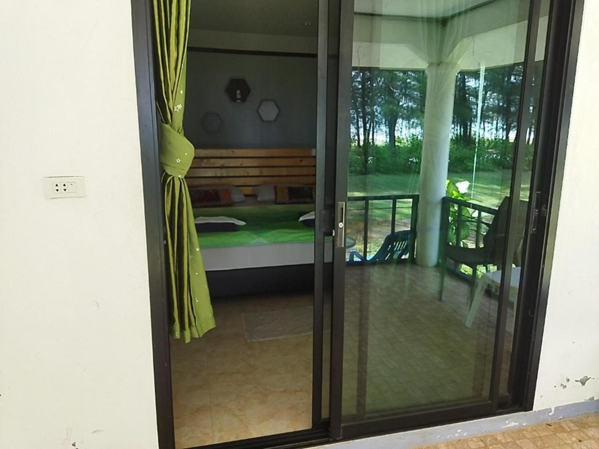 Andaman Peace Resort Ранонг Экстерьер фото