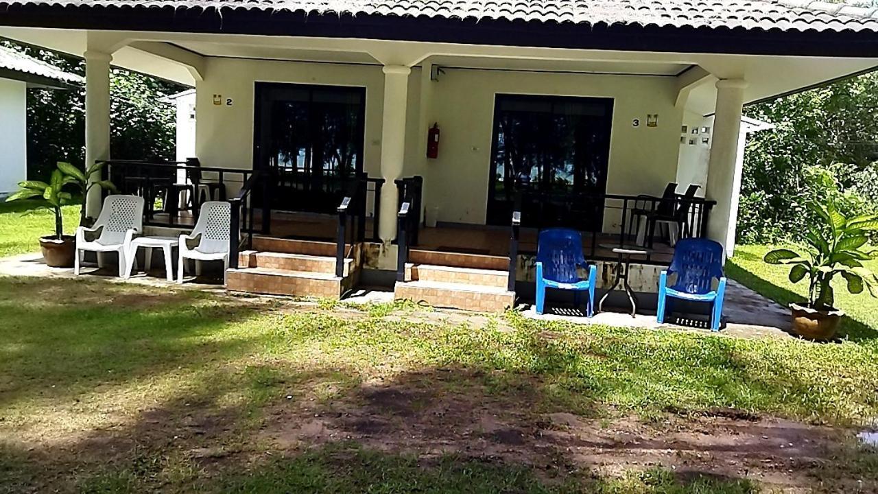 Andaman Peace Resort Ранонг Экстерьер фото