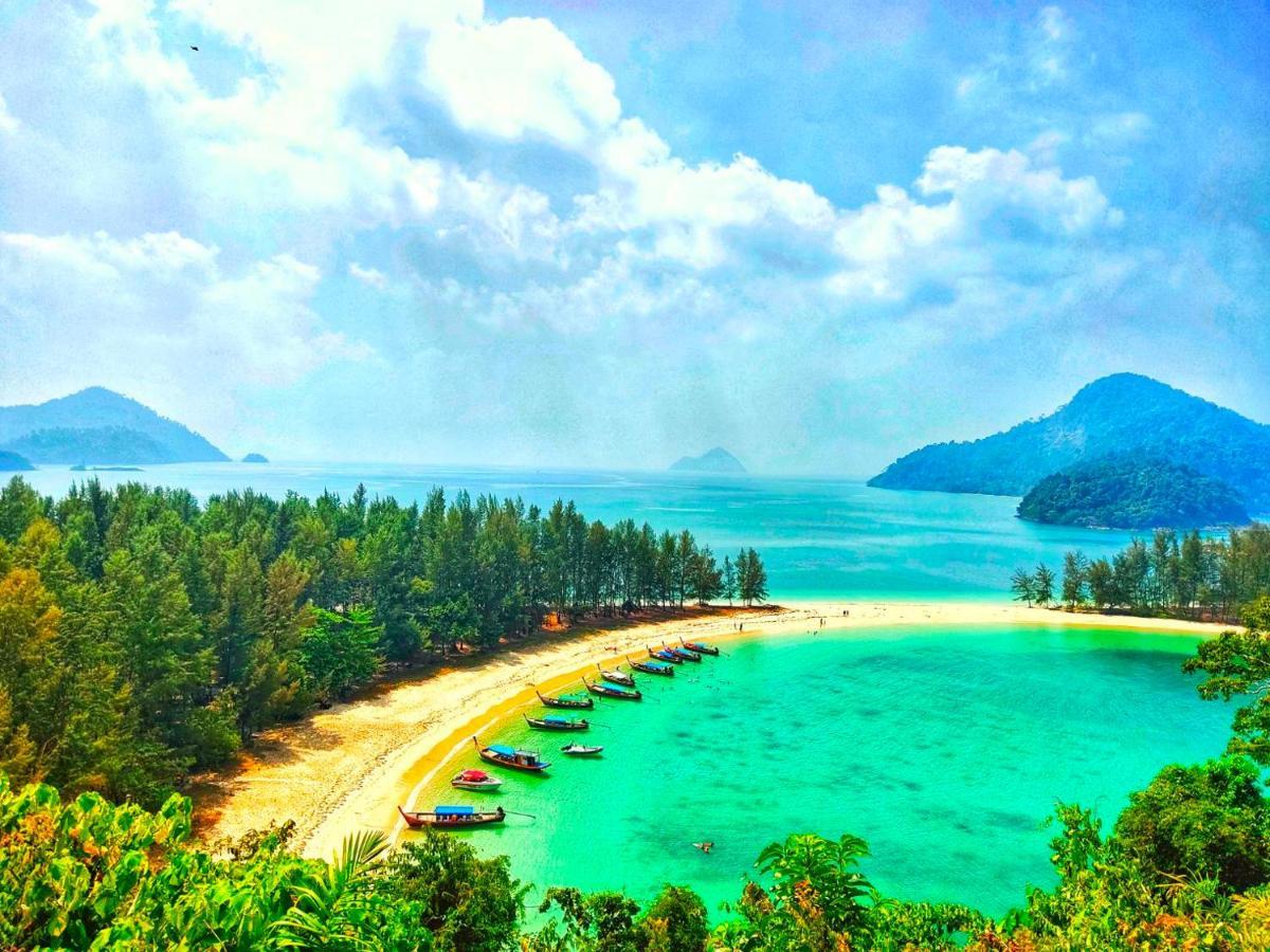 Andaman Peace Resort Ранонг Экстерьер фото